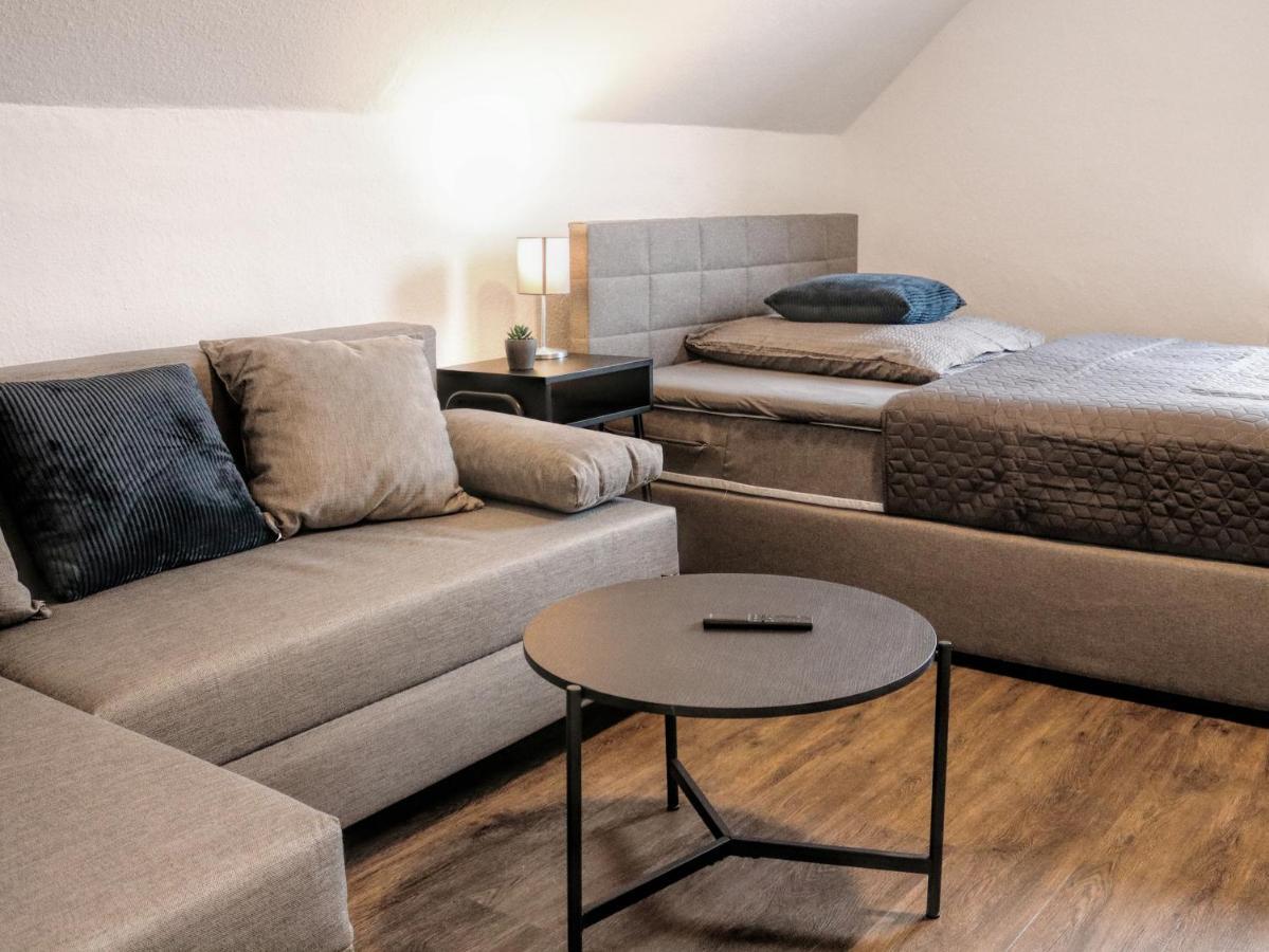 Lightplace • Groessere Gruppen • 4 Einzelzimmer • Boxspring • Smart Tv • Biergarten • Restaurant براونشفايغ المظهر الخارجي الصورة