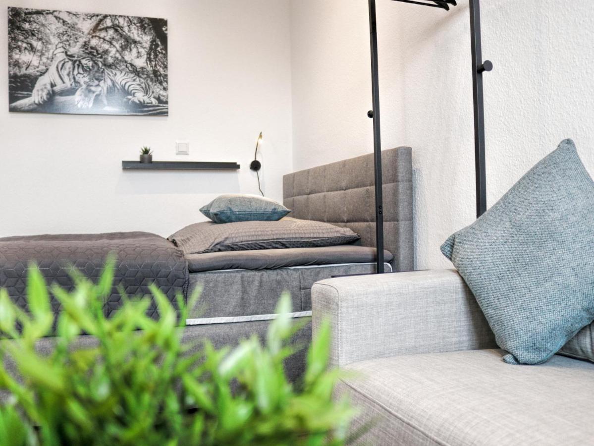 Lightplace • Groessere Gruppen • 4 Einzelzimmer • Boxspring • Smart Tv • Biergarten • Restaurant براونشفايغ المظهر الخارجي الصورة